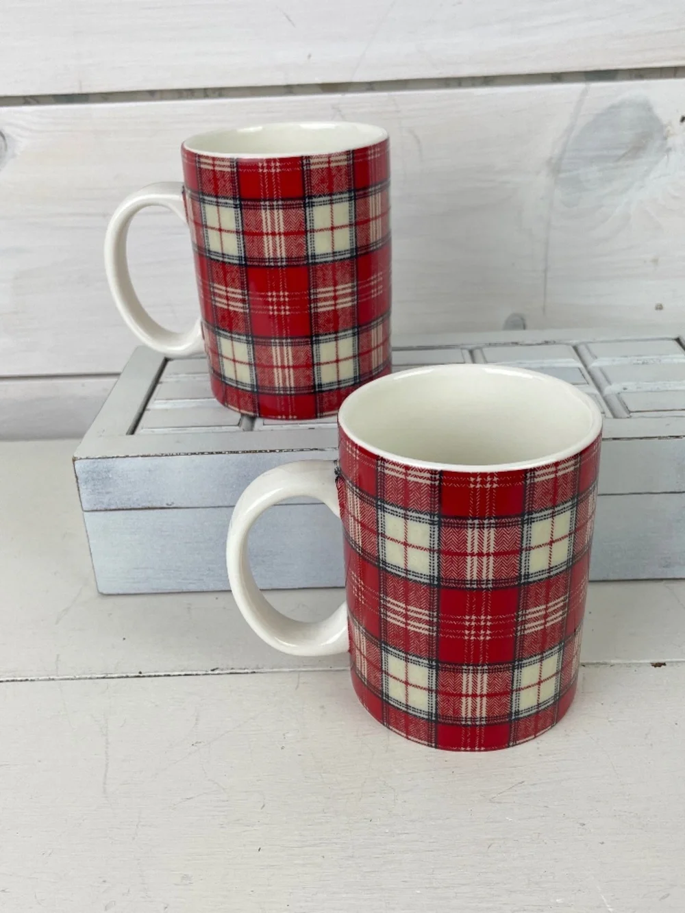 Pottery Barn Red Plaid Flannel Winter Christmas Ceramic Coffee Mugs - Pair